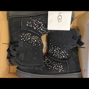 UGG classic galaxy bling short boot w/ bow detail